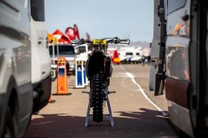 photo 1597465667481 bf0f98b79767cropentropycstinysrgbfitmaxfmjpgixidMnwxNDA1NTd8MHwxfHNlYXJjaHwxMjl8fGdwcyUyMGNhcnxlbnwxfDB8fHwxNjY3NTE1Mzczixlibrb 4.0.3q80w1080